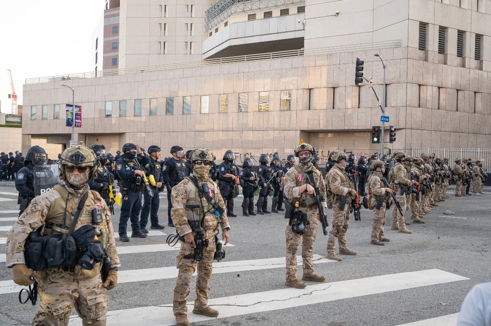 Tropas de la Guardia Nacional patrullan en Memphis tras disputas judiciales