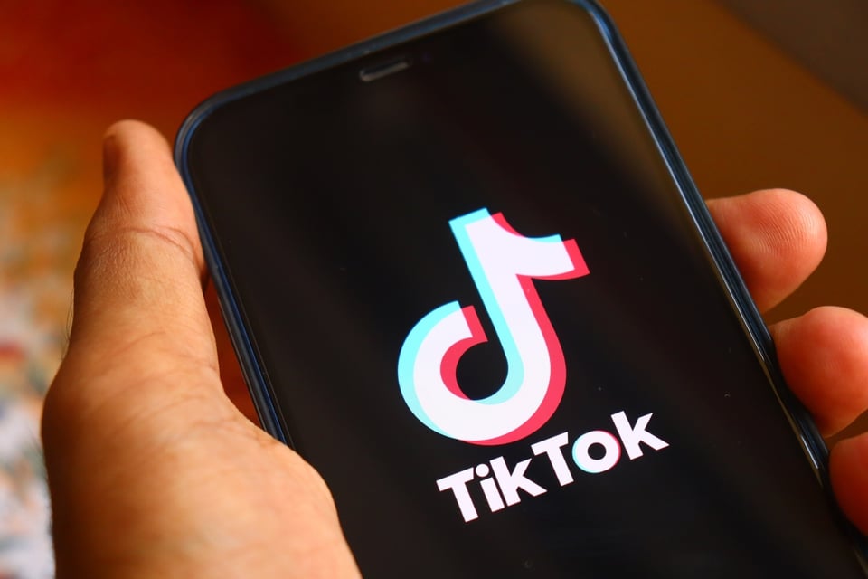 Acuerdo de TikTok se concretará el jueves, confirma Scott Bessent