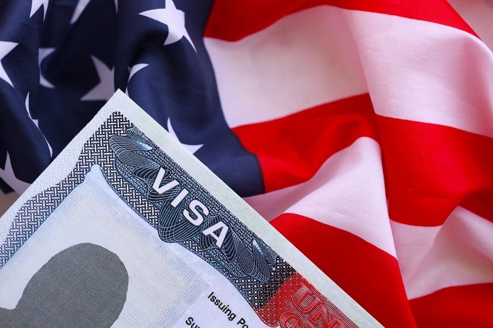 Retraso en la Lotería de Visas por cambios del Departamento de Estado featured image