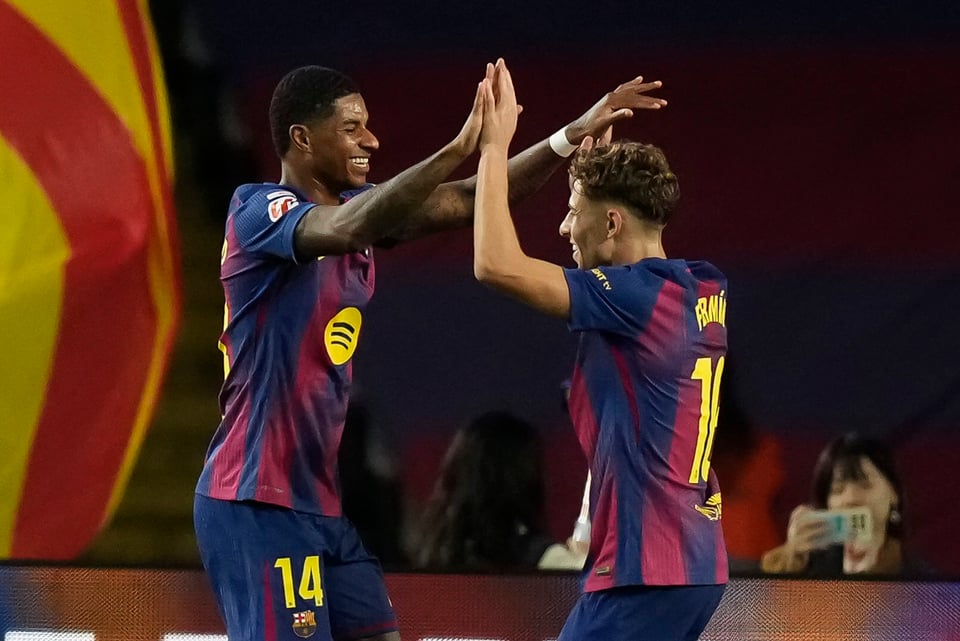 Barcelona se recupera del Clásico con triunfo sólido sobre el Elche featured image