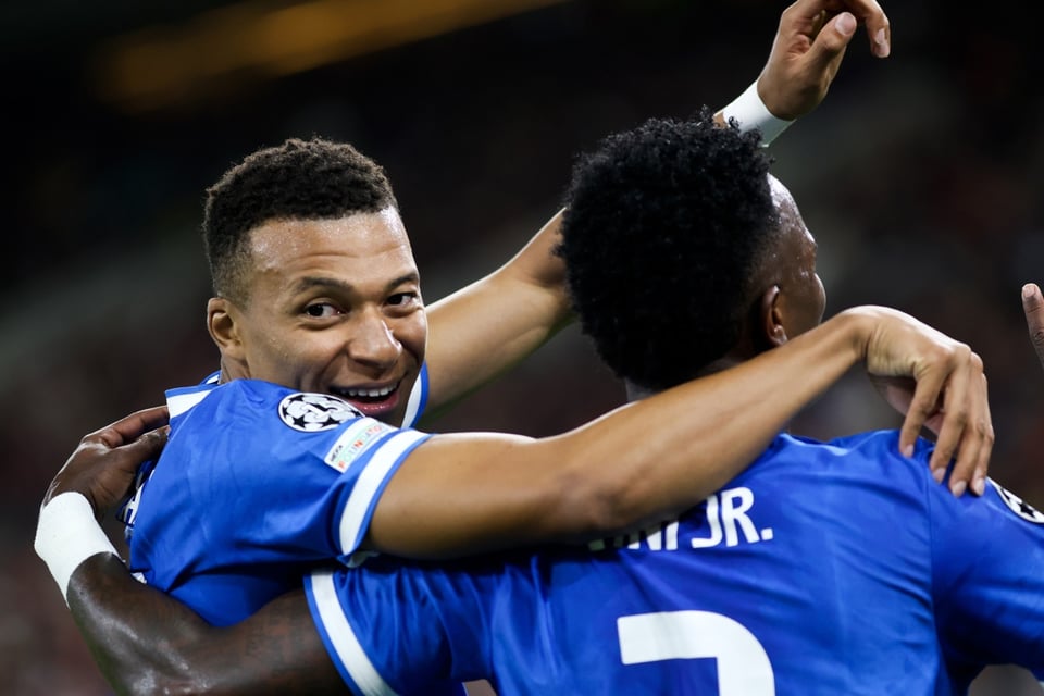 Mbappé iguala récord de Cristiano en Champions