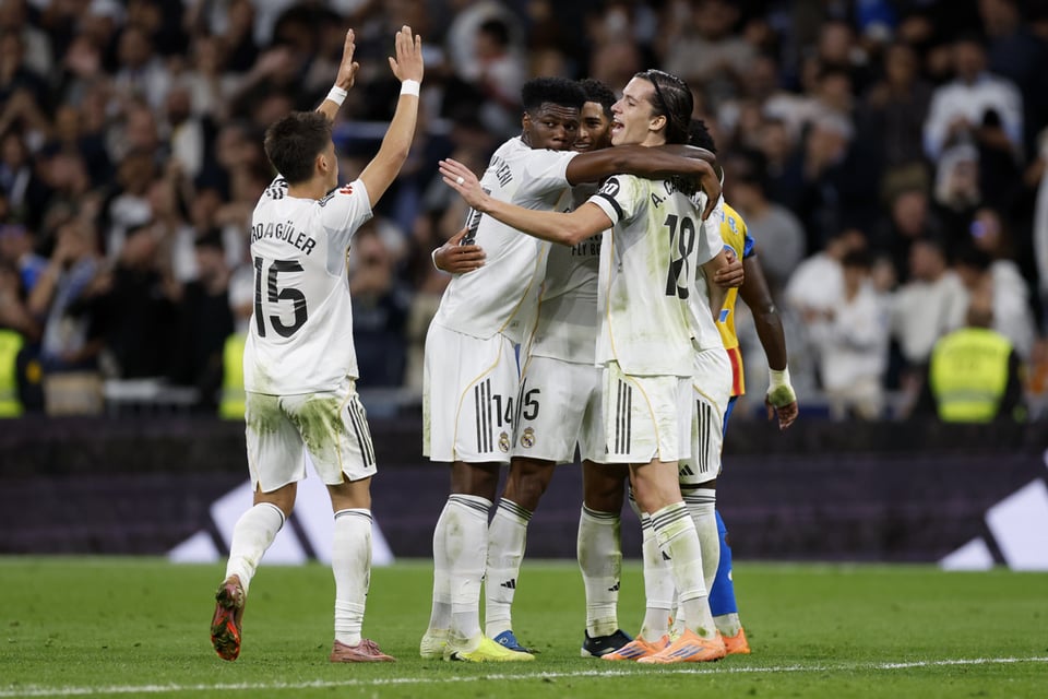 Real Madrid aplasta 4-0 al Valencia con doblete de Mbappé featured image