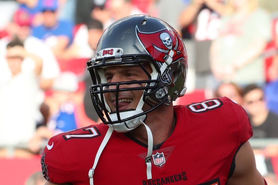 Rob Gronkowski se retira oficialmente como Patriot featured image