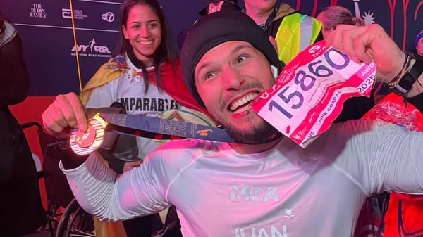 Juan Pablo Dos Santos: el hispano que cruzó el Maratón de Nueva York con dos prótesis