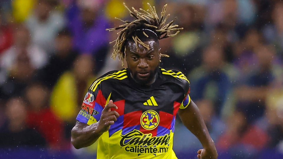 Allan Saint-Maximin causa baja de última hora