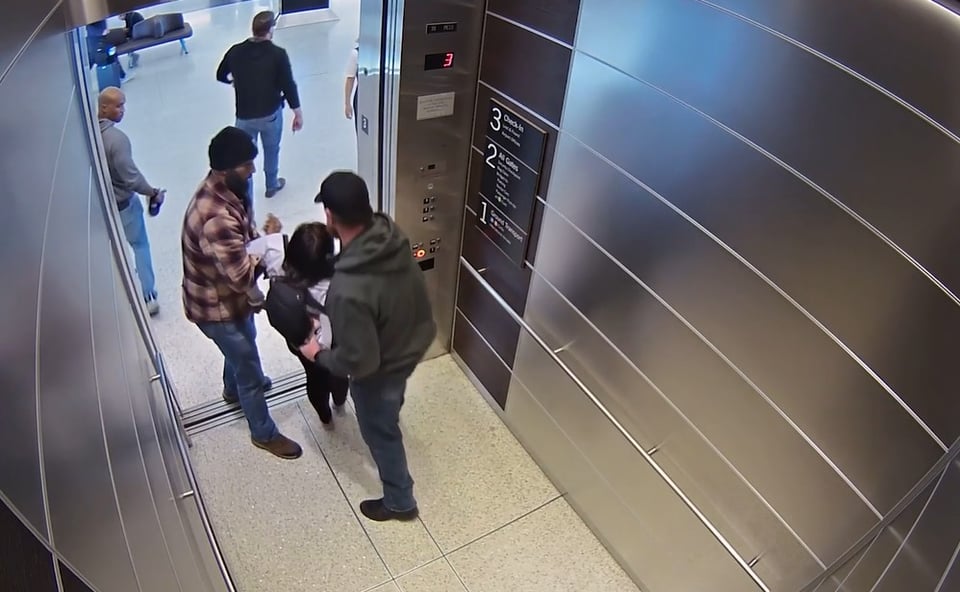 Detención de mujer en aeropuerto de Salt Lake 