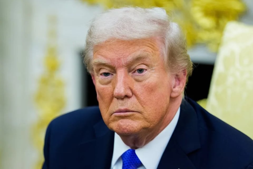 Trump, Nueva regla migratoria, USCIS MundoNOW, new public charge rule 2025 aims to tighten USCIS scrutiny