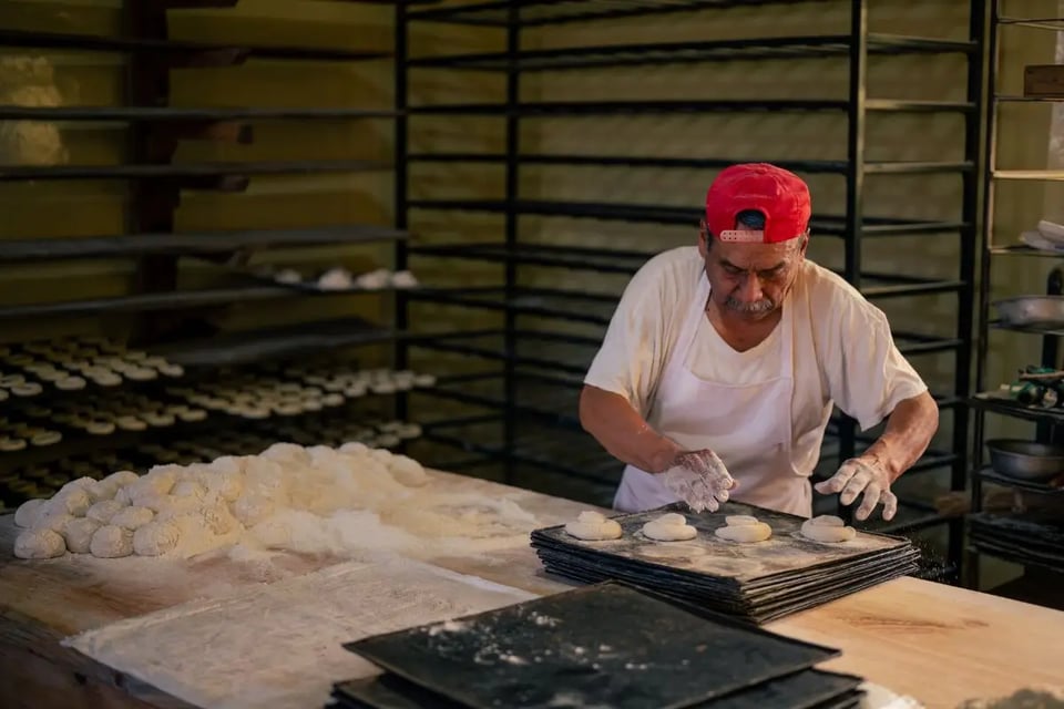 Negocios latinos están sintiendo la inflación y el cierre de gobierno