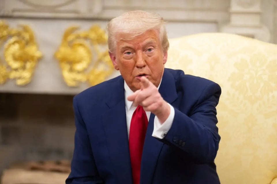 Trump quiere elegir a un ejecutivo de criptomonedas como presidente de la Reserva Federal