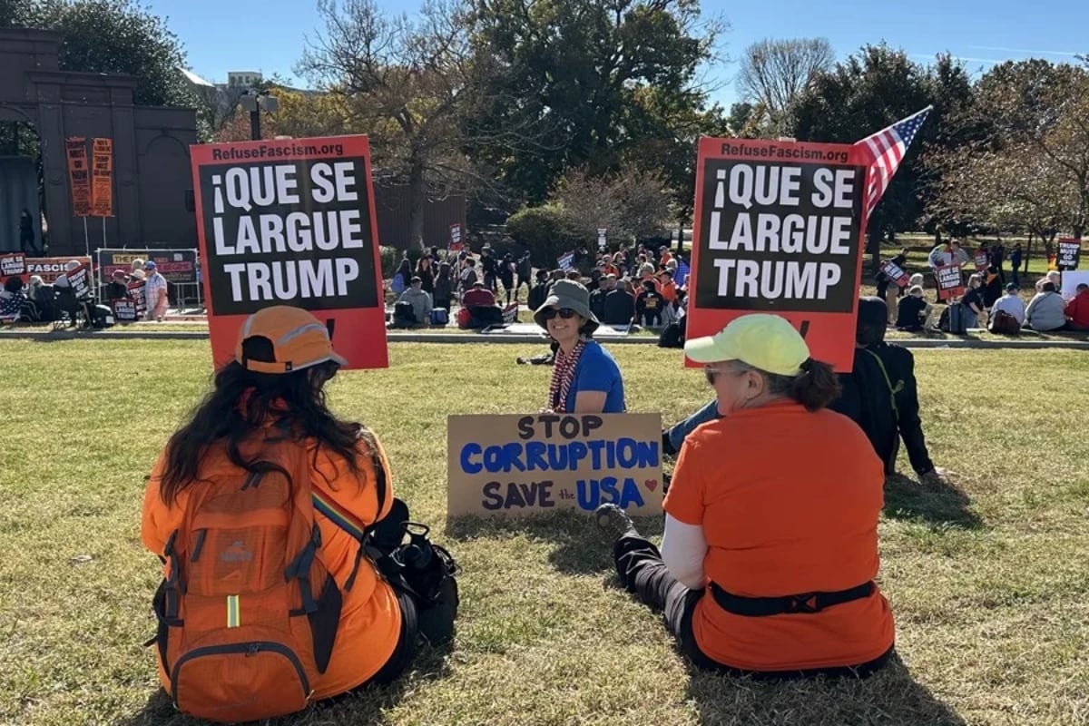 Protestas en Washington desafían a Trump tras victorias demócratas