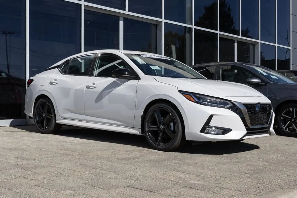 Nissan retira más de 41.000 autos por riesgo de accidente featured image
