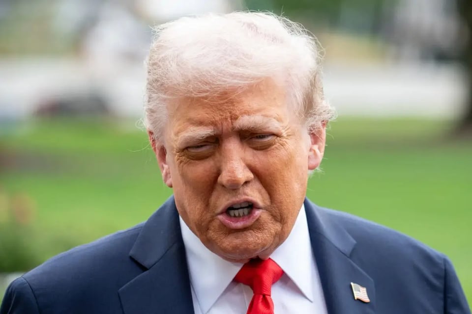 Trump quiere terminar Obamacare y darle dinero a la gente ¿Cómo afectaría a latinos?