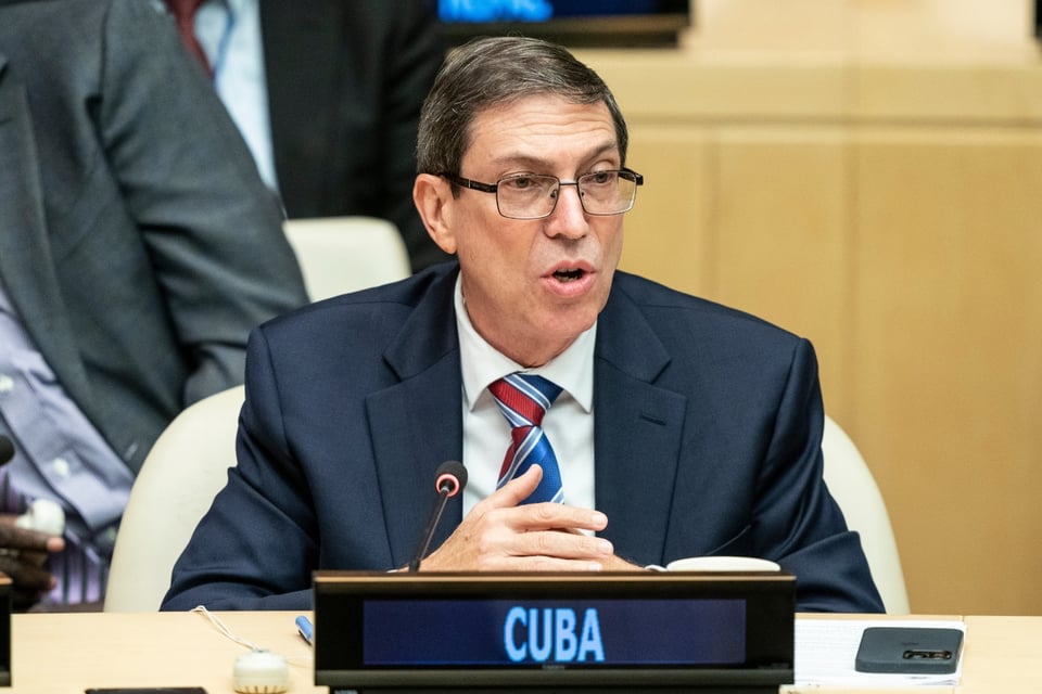 Cuba señala que EE.UU. podría cometer un ‘crimen internacional’ en Venezuela