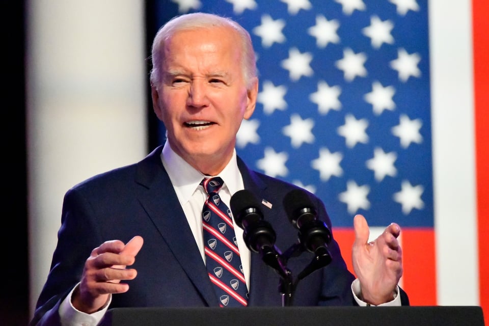 Biden, Trump, Crítica MundoNOW