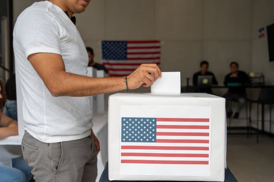 ¿Se arrepiente? Hispano que votó por Trump revela como su restaurante fue víctima de la ofensiva migratoria featured image
