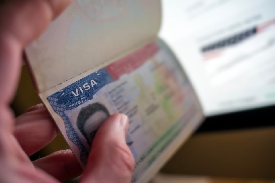 ¿Cómo saber si Estados Unidos canceló tu visa en 2025?