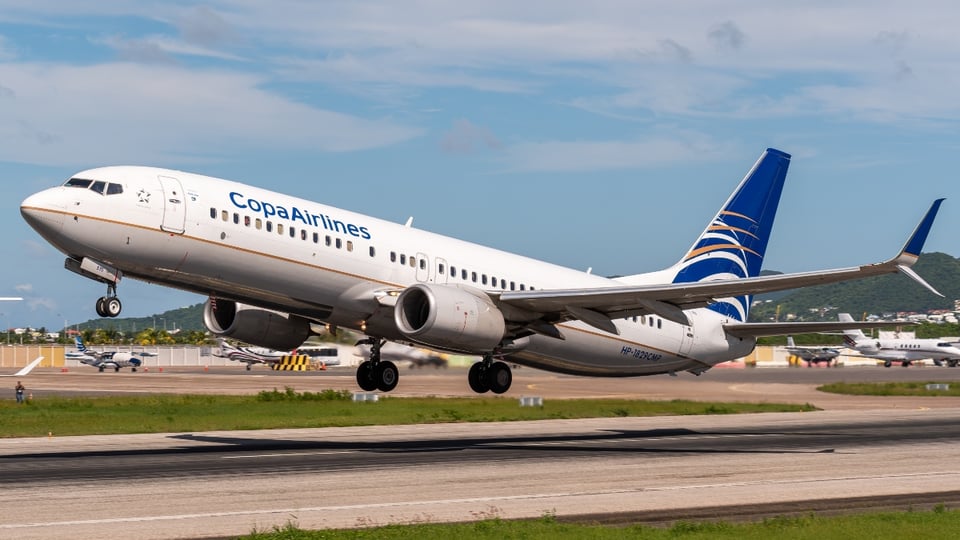 ¿Habrá consecuencias? Avión vuela sobre Venezuela pese a advertencia de Trump