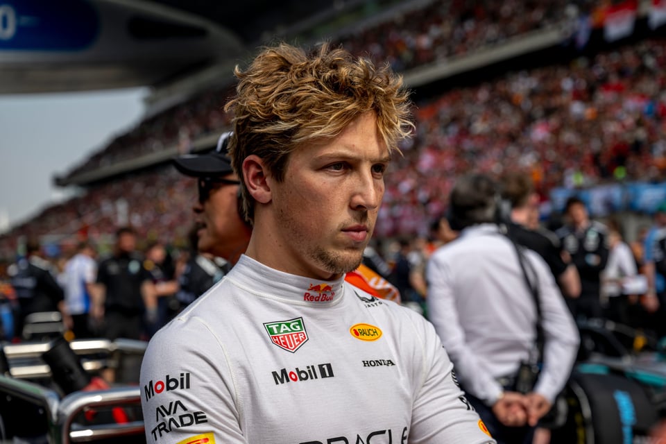 FIA exonera a Liam Lawson por incidente en GP de México