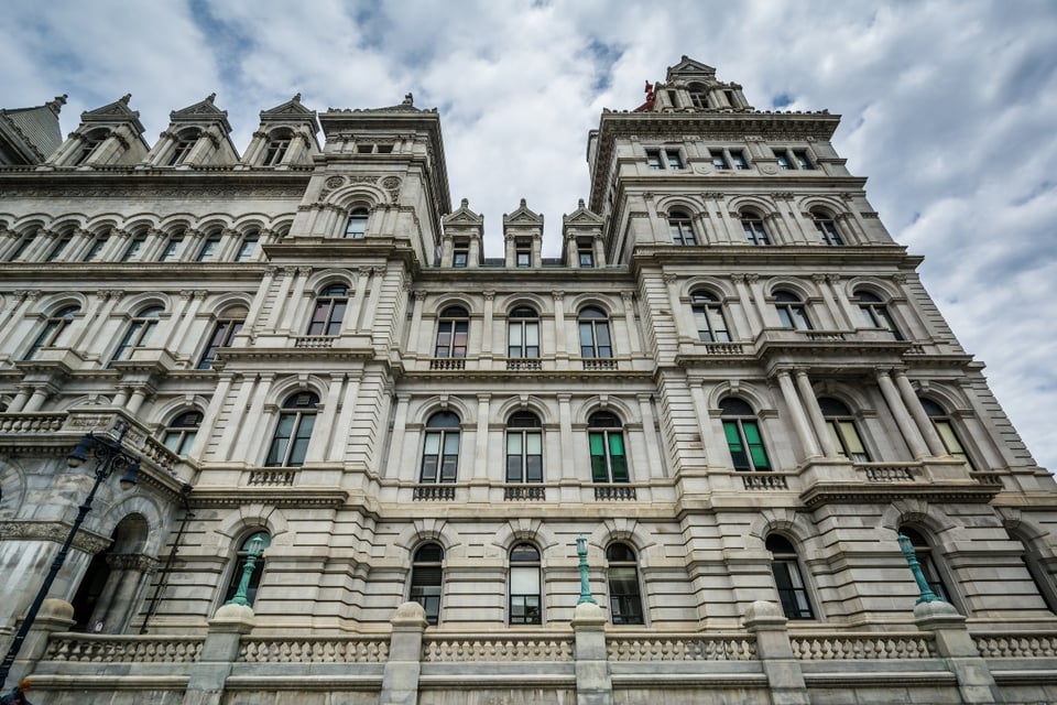 Restauradores, Trump, Exigen frenar modificaciones MundoNOW
