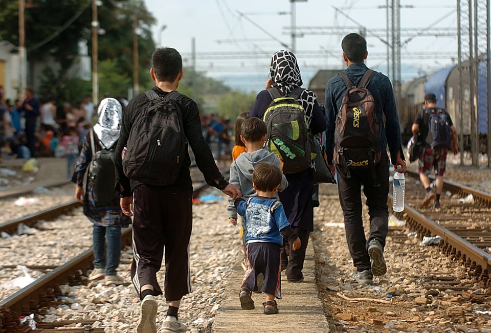 Miles de niños en riesgo por detenciones de ICE en Texas