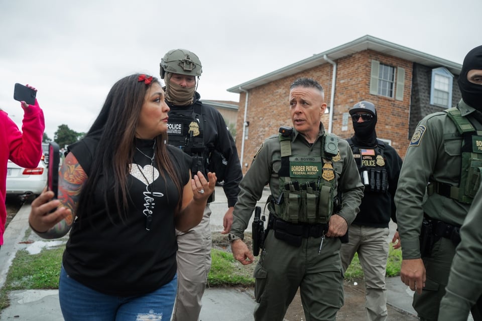 ¡Gregory Bovino y ICE regresan! Reportan operativos en Walmart y Home Depot de Chicago featured image