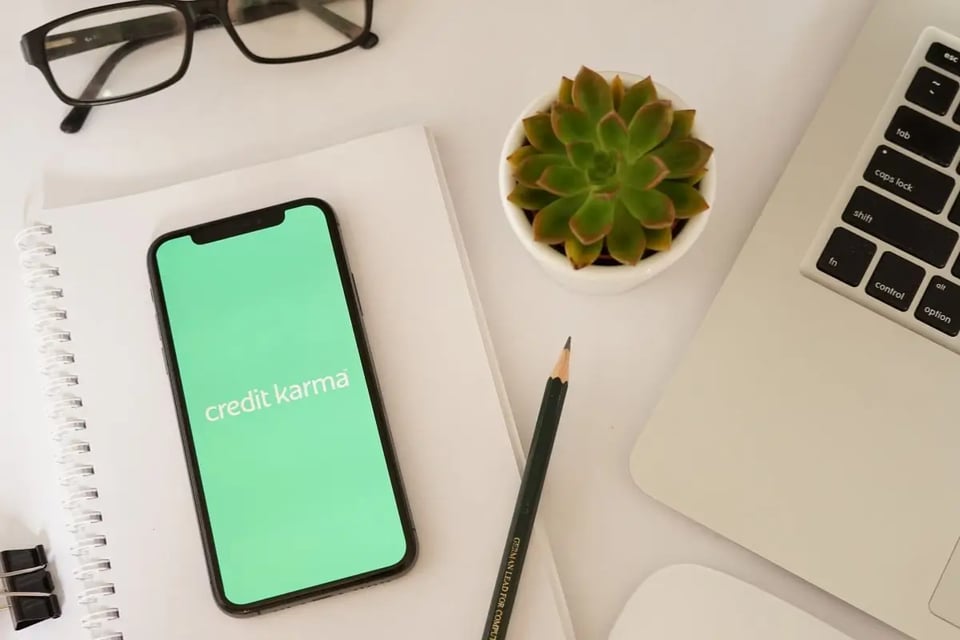 Credit Karma: cómo funciona y cómo te ayuda a mejorar tus finanzas