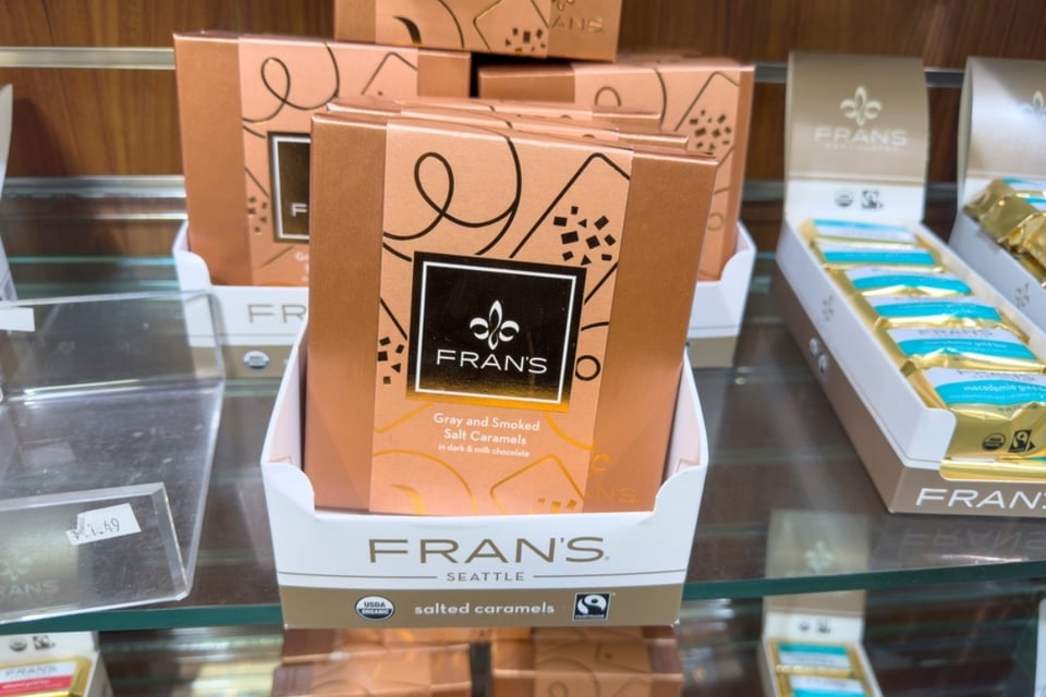 Retiran barras de Fran’s Chocolates en EE. UU. por riesgo de alergia tras presencia de avellanas no declaradas