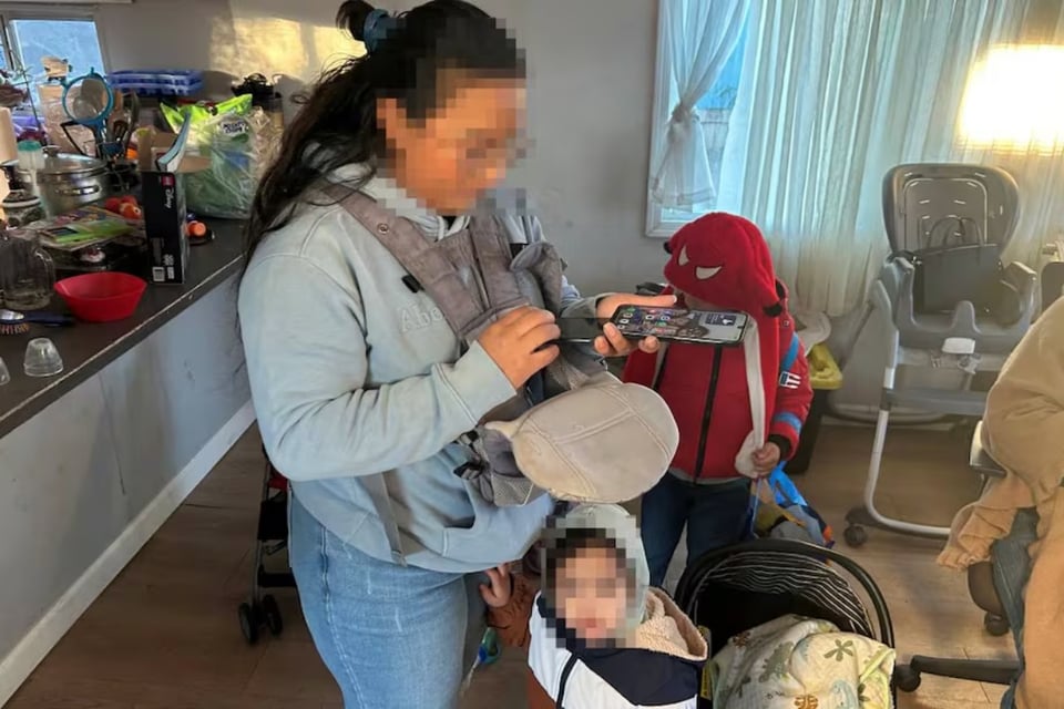 Migrante se autodeporta, Castigo, Prohibición de reingreso MundoNOW, Colombian migrant voluntary self-deportation immigration penalty