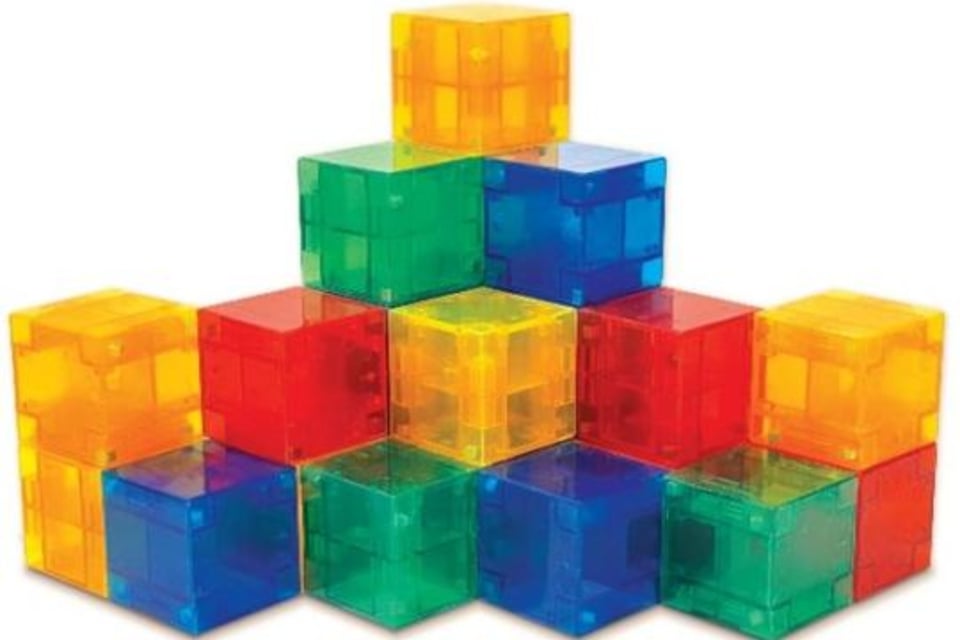 Retiran cubos magnéticos, Riesgo, Crayola MundoNOW
