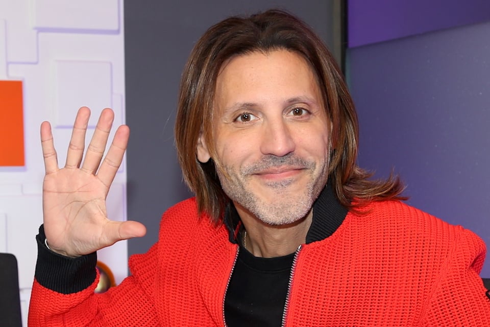 Quique Usales critica entrevista de Telemundo a Fátima Bosch y afirma que la Miss Universo fue “destratada”