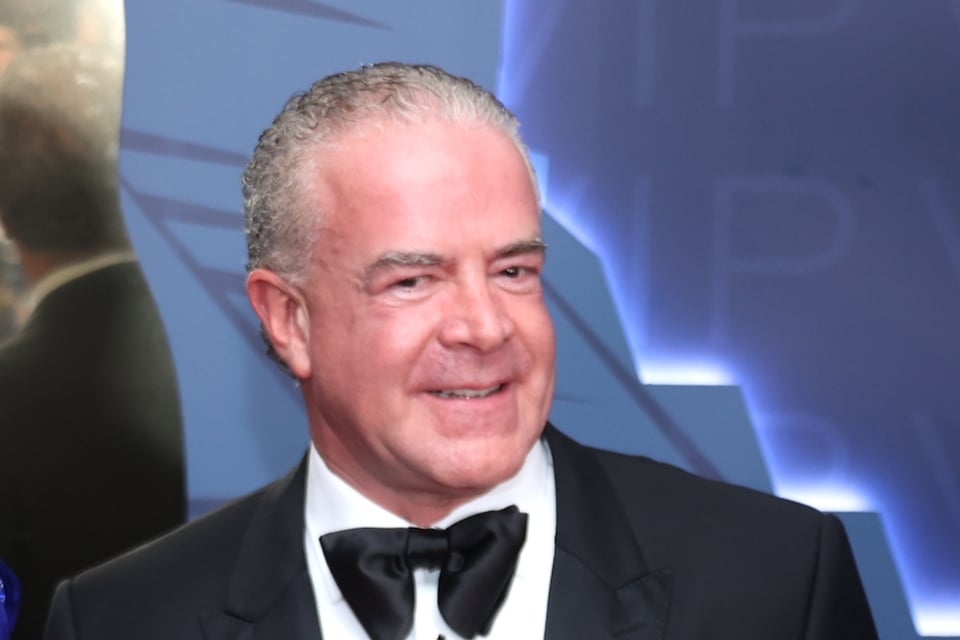 Orden de captura contra Raúl Rocha sacude a Miss Universo tras señalamientos contra uno de sus copropietarios featured image