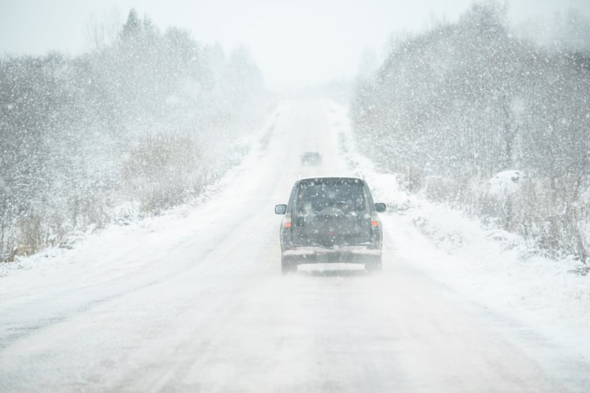 El primer nor’easter de la temporada amenaza la costa este con nieve, hielo y graves retrasos en los viajes