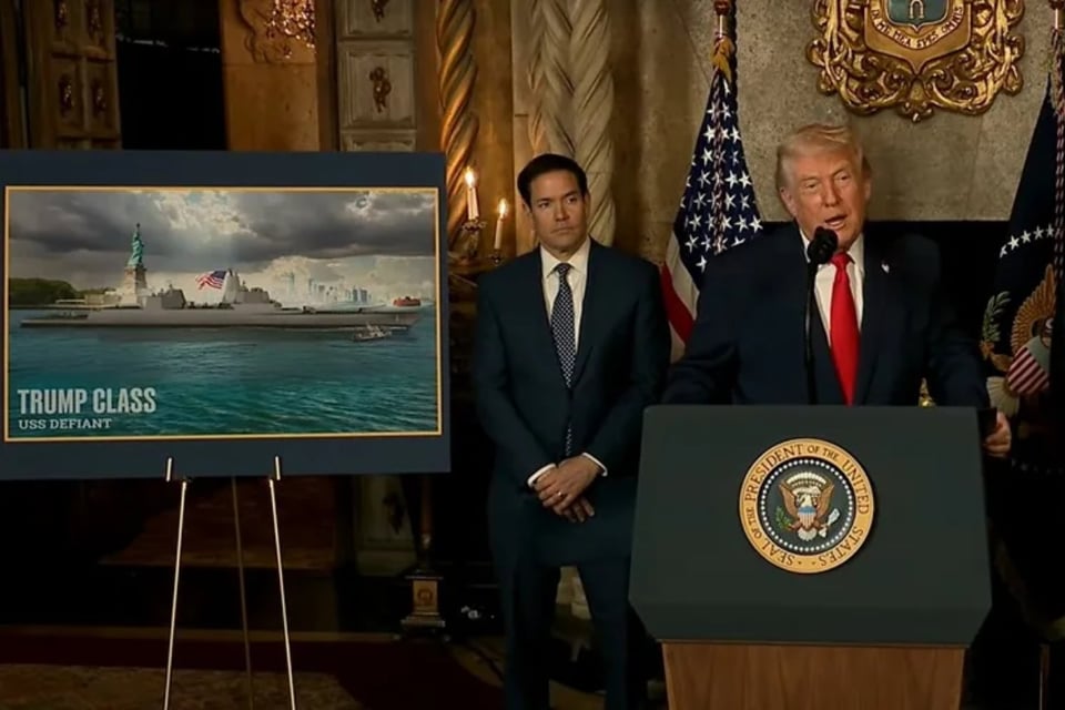 Trump ordena construir nuevos buques de guerra “clase Trump”