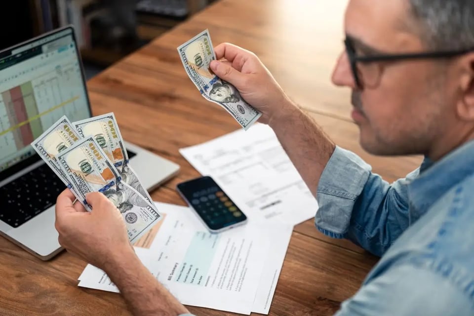 ¿Aumentarán cheques de reembolsos de impuestos en 2026? Qué dicen los analistas
