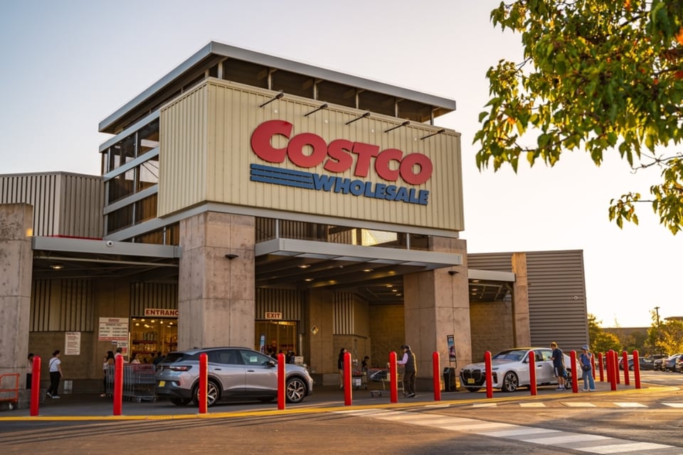 Costco anuncia cierre nacional de 623 tiendas durante 24 horas y compradores buscan alternativas