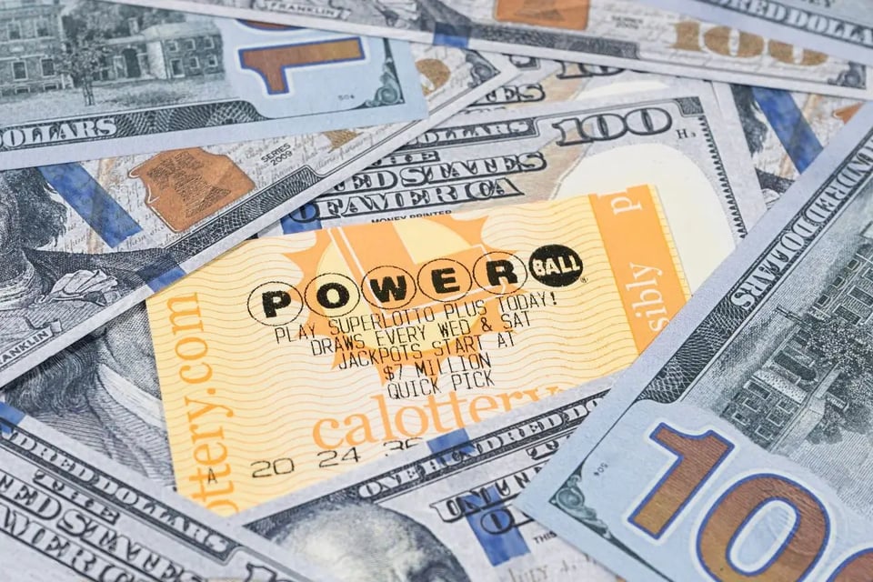 Se dispara premio mayor del Powerball a 1.1 millones de dólares ¿Y si lo gana un inmigrante sin documentos?