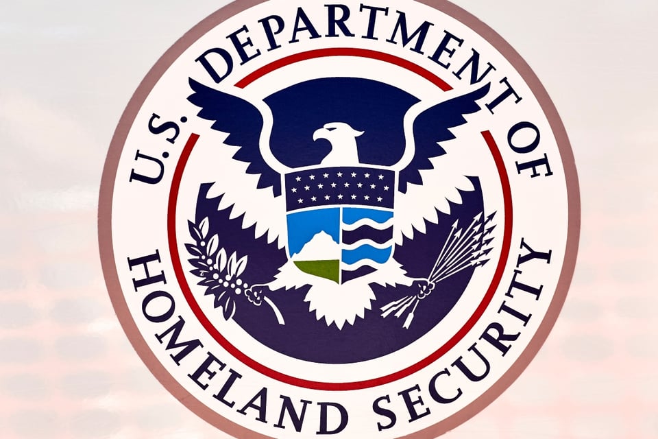ICE, orden judicial, Violan ley santuario MundoNOW, ICE in New York shelters without warrant