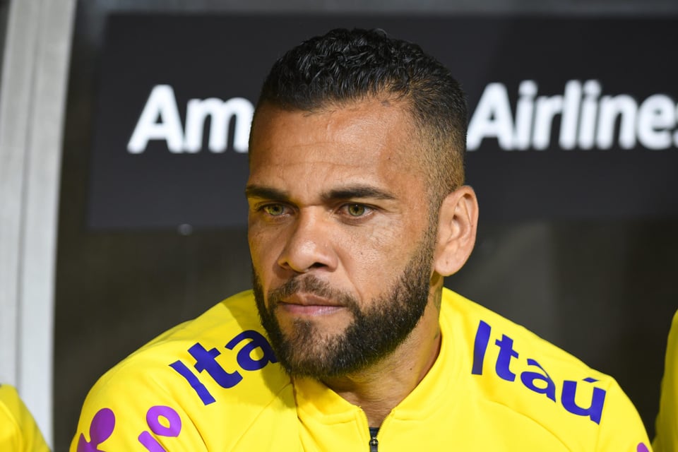 Dani Alves invierte en un club de Portugal featured image