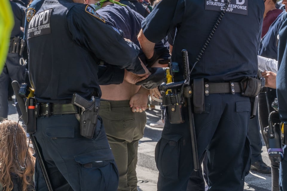 ICE arresta desproporcionadamente a latinos en Nueva York