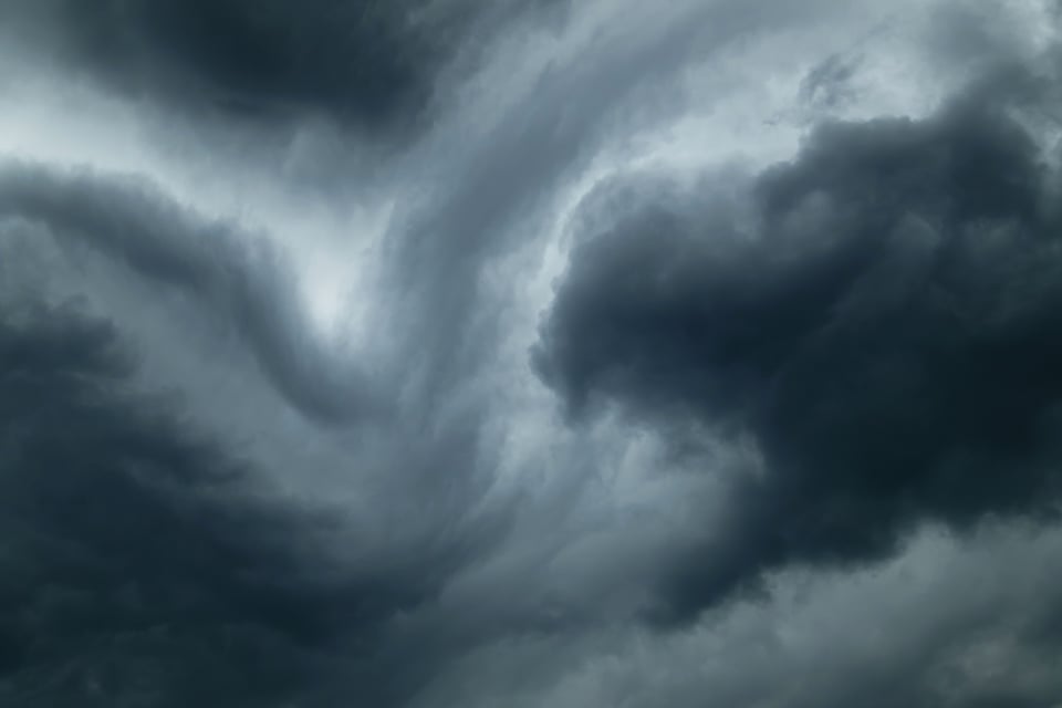 Tormenta en California deja un muerto y amenaza la Navidad