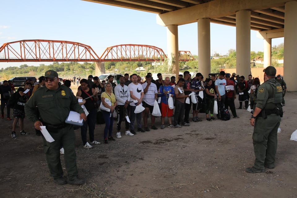 Operativo en Texas detiene migrantes cuando ya regresaban a México