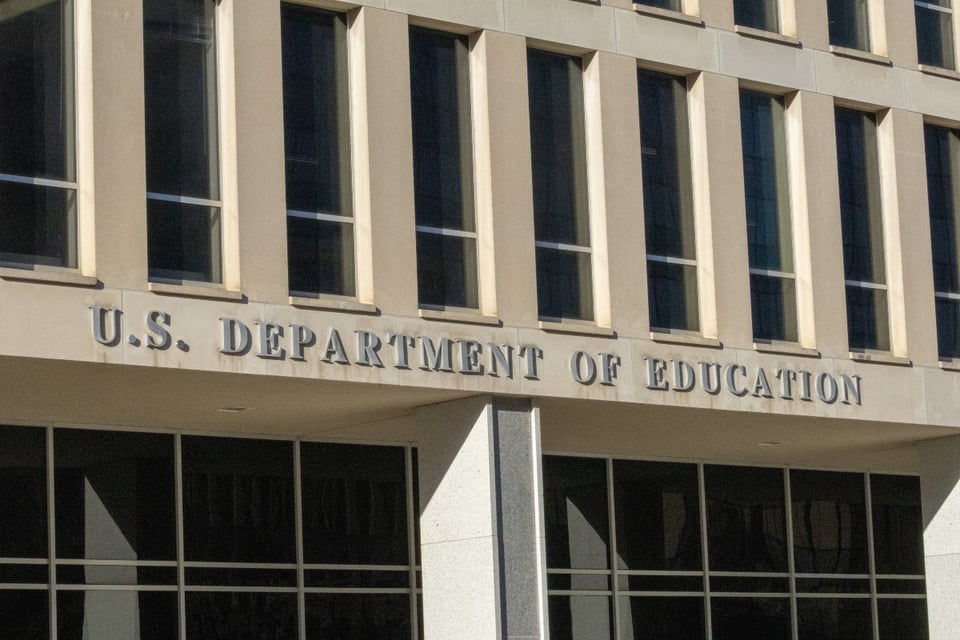 Departamento de Educación reactivará a empleados despedidos por grave acumulación de casos civiles featured image