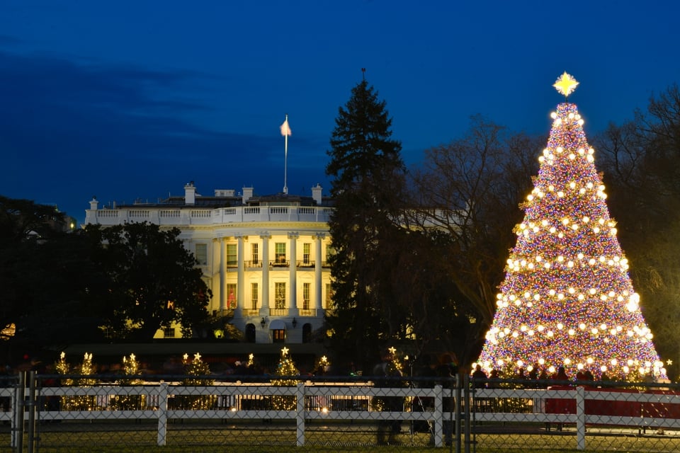 Casa Blanca usa “Jingle Bells” en mensaje contra inmigrantes indocumentados (VIDEO)