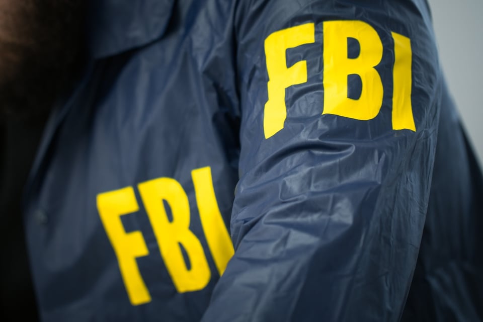 FBI frustra atentado, Bombas caseras, Arrestos MundoNOW
