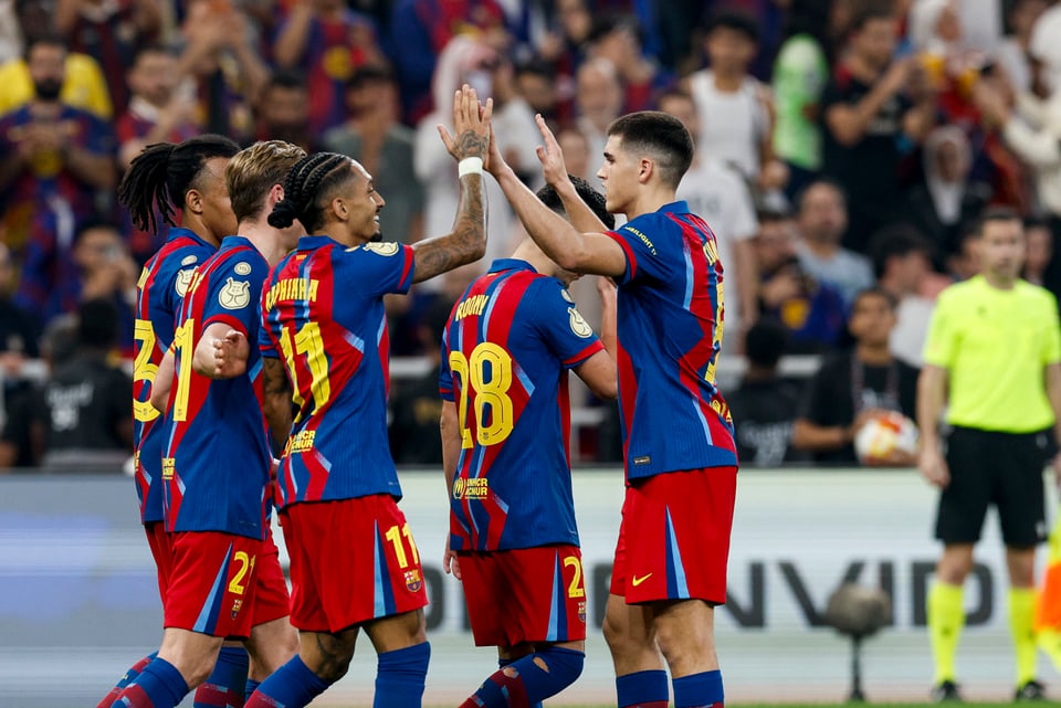 Barcelona golea al Athletic y se instala en la final de la Supercopa