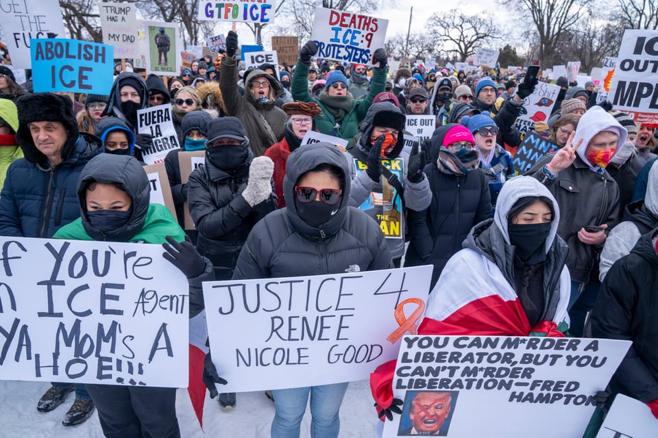 Protestas en Minneapolis tras muerte de mujer por ICE