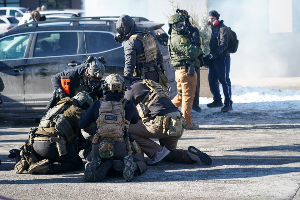 Agentes federales bajo la lupa tras tiroteo en Mineápolis, Minneapolis CBP shooting investigation