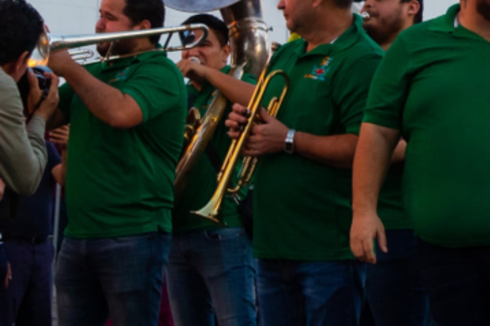 Muere Martín Olivares, vocalista de Los Vencedores y quién mostró apoyo a Cazzu, a los 62 años featured image