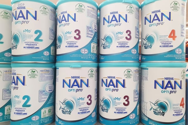 Nestlé ordena retiro global de fórmulas infantiles ante riesgo de toxina peligrosa