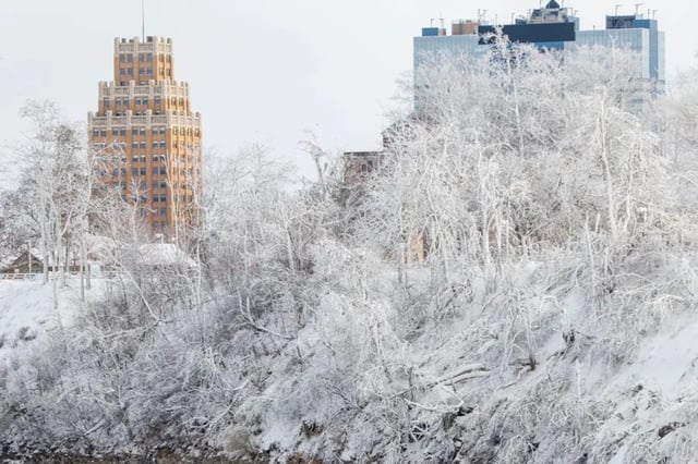Extreme Cold Batters New York, Leaving at Least Five Dead